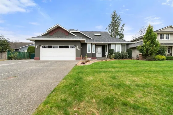 6792 HENRY STREET|Sardis South, Chilliwack