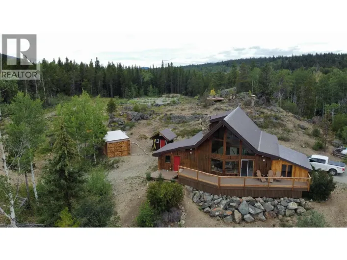 6796 TATLAYOKO ROAD, Chilcotin