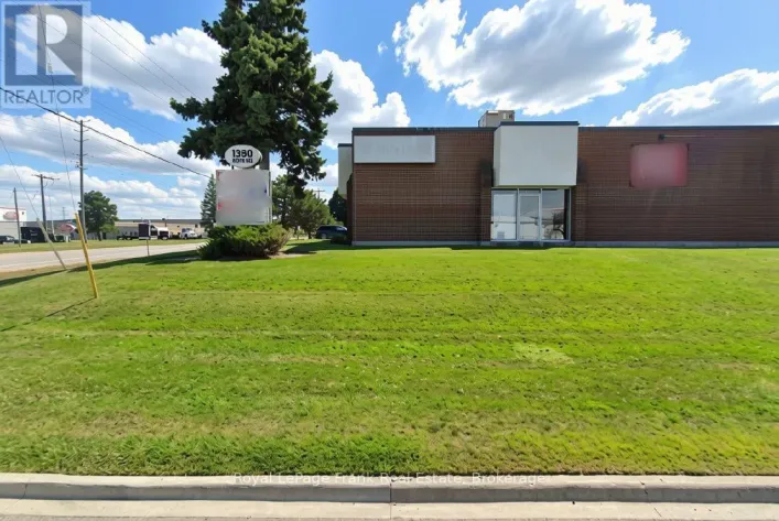 6/7R - 1380 HOPKINS STREET, Whitby
