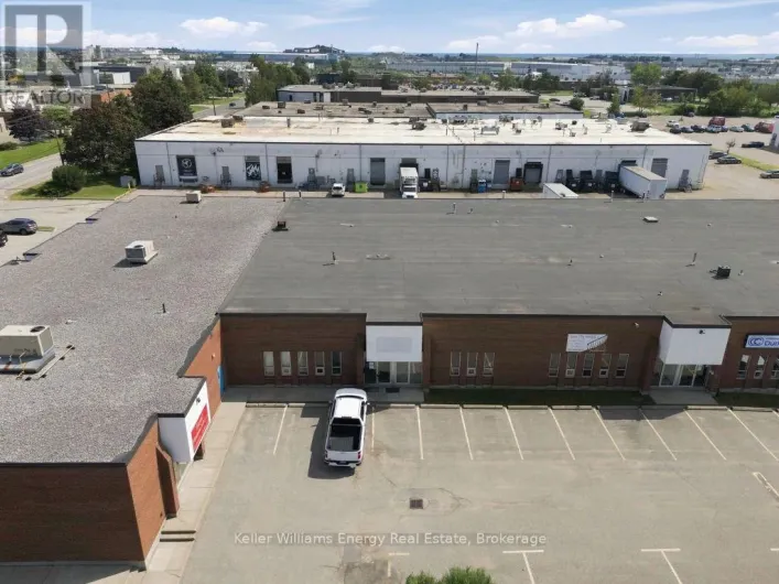 6/7R - 1380 HOPKINS STREET, Whitby