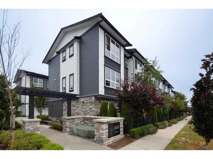 68 19255 ALOHA DRIVE, Surrey