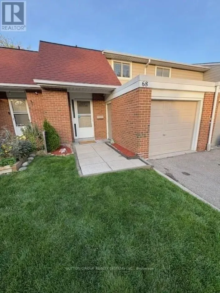 68 - 215 MISSISSAUGA VALLEY BOULEVARD, Mississauga