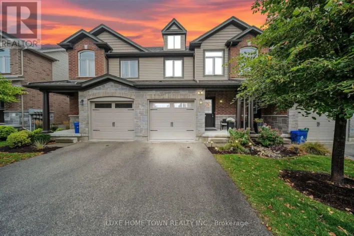 68 - 77 WESTMINSTER CRESCENT, Centre Wellington