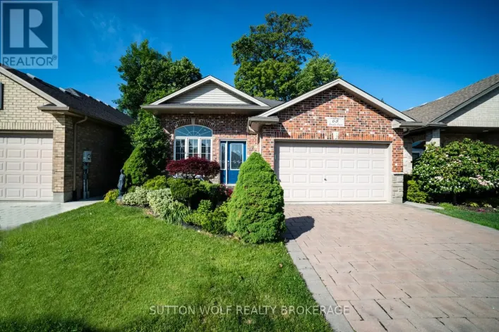 68 BRIDLE PATH, Strathroy-Caradoc