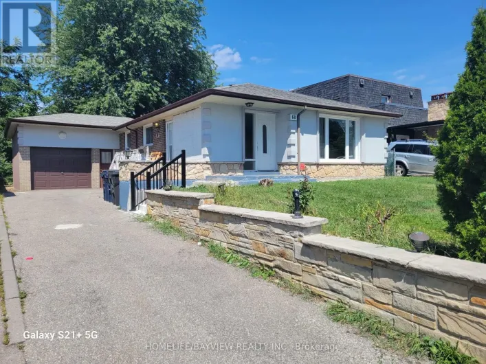68 BROADOAKS(MAIN FLOOR ONLY) DRIVE, Toronto