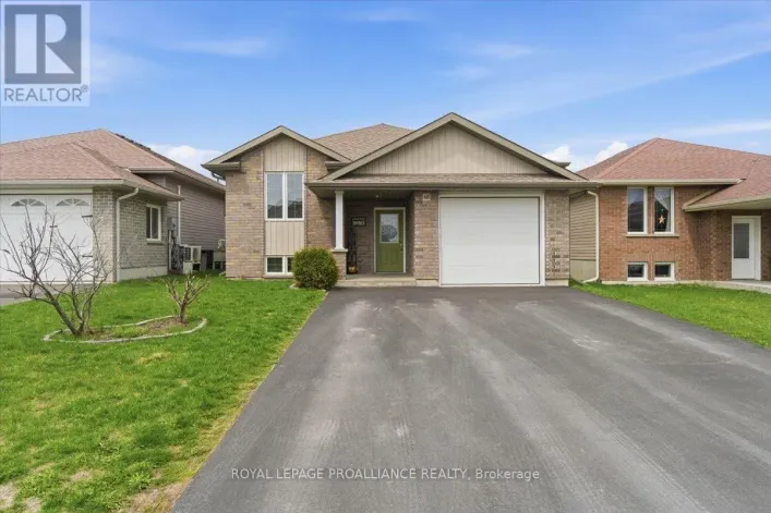 68 CORTLAND CRESCENT, Quinte West