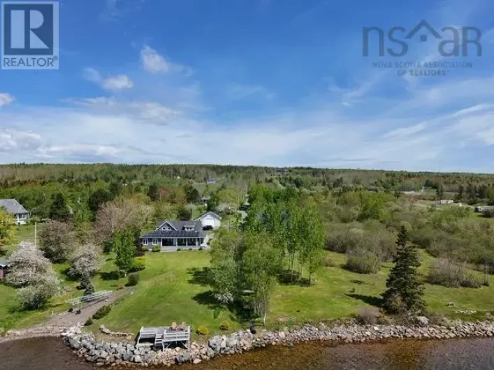 68 D Hutchison Road, Baddeck Inlet