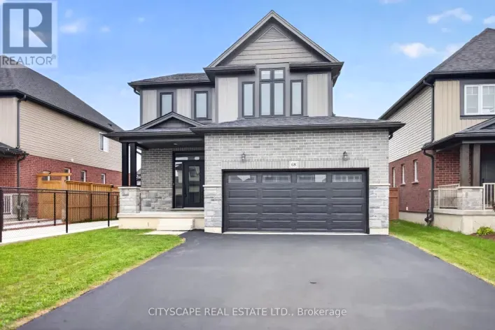 68 DAVIDSON DRIVE W, Stratford