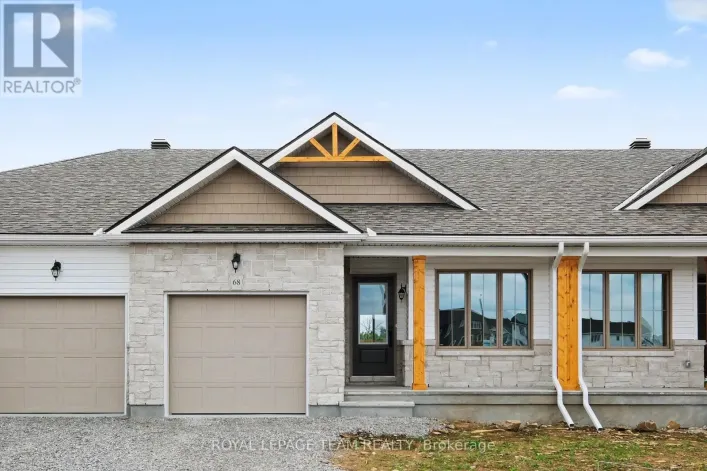 68 DOCTOR AGNES CRAINE DRIVE, Smiths Falls