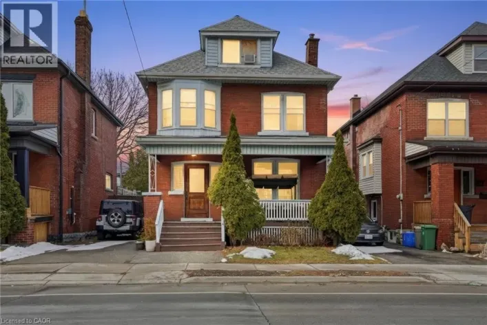 68 GAGE Avenue S, Hamilton