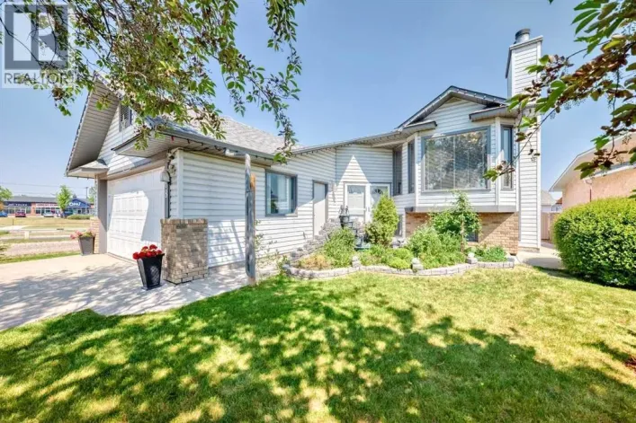68 Harvest Oak Way NE, Calgary