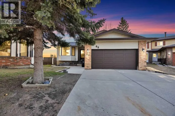 68 Hawkfield Crescent NW, Calgary
