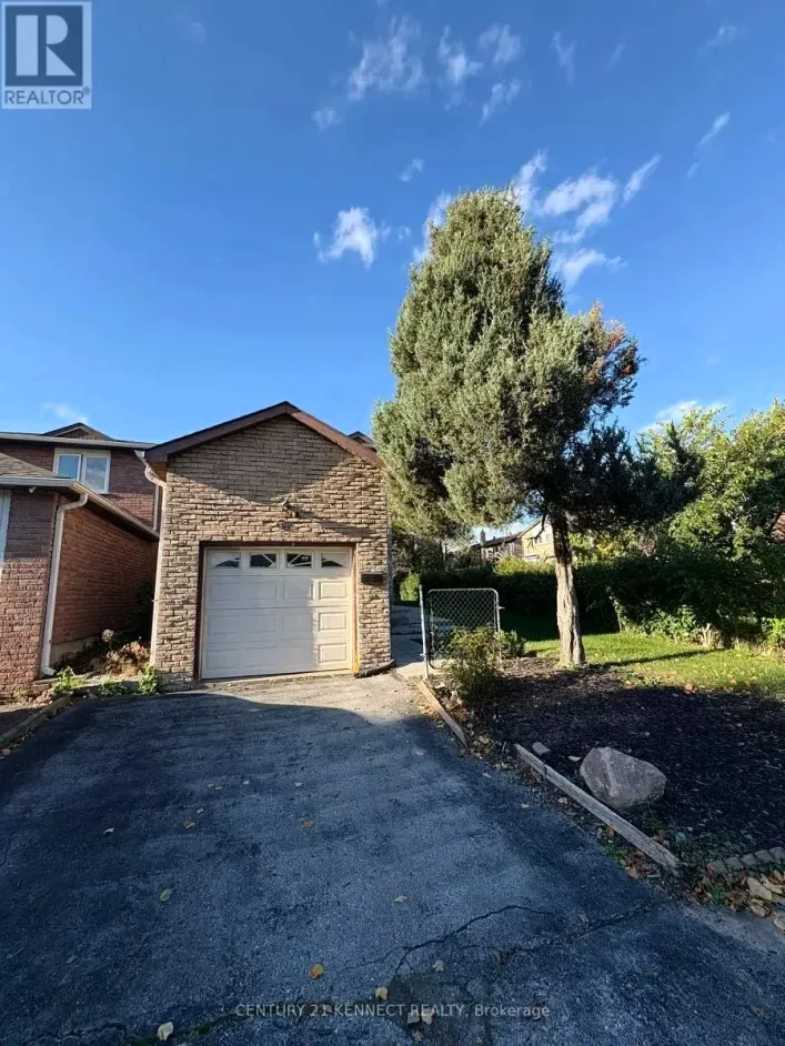 68 LARKSMERE COURT, Markham
