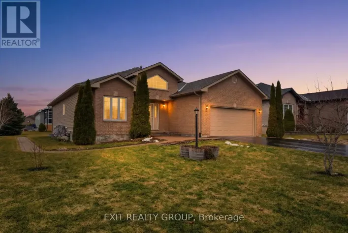 68 MAPLEHURST CRESCENT, Prince Edward County