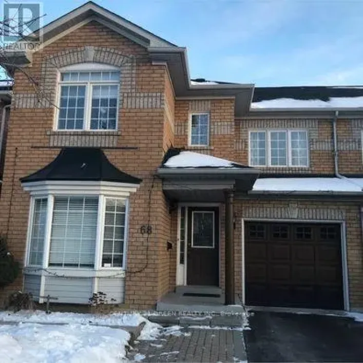 68 SEASIDE CIRCLE, Brampton