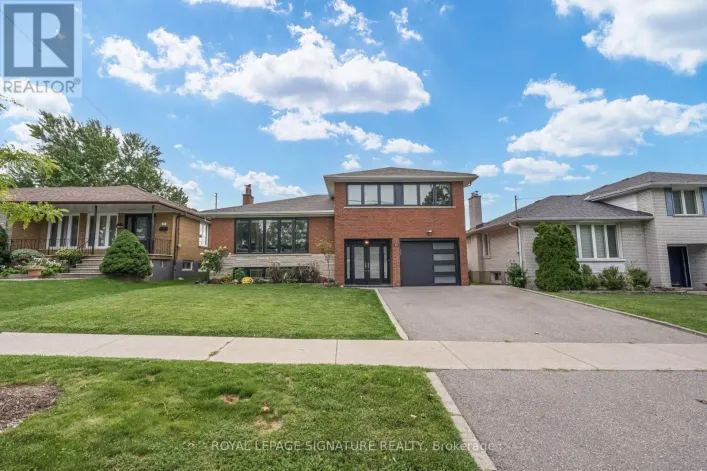 68 STAPLETON DRIVE, Toronto