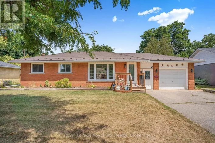 68 SUNSET BOULEVARD, Cambridge