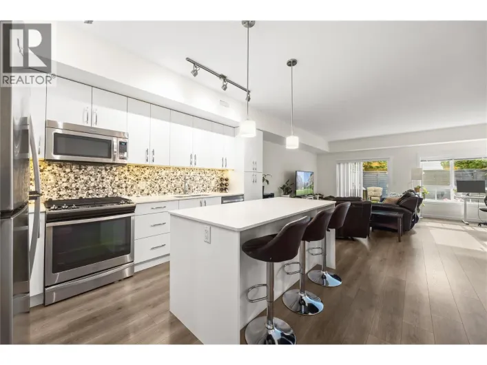 680 Old Meadows Road Unit# 74, Kelowna