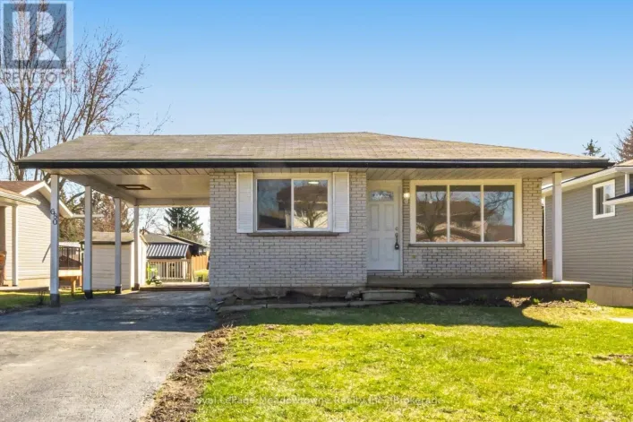 680 RAGLAN STREET, Minto