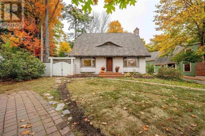 680 Shore Drive, Bedford