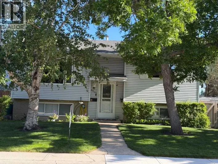 6803 24 Avenue NE, Calgary