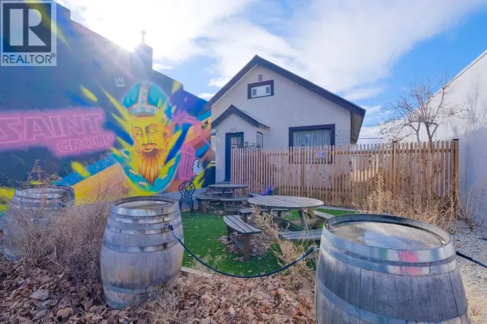 681 MAIN Street, Penticton