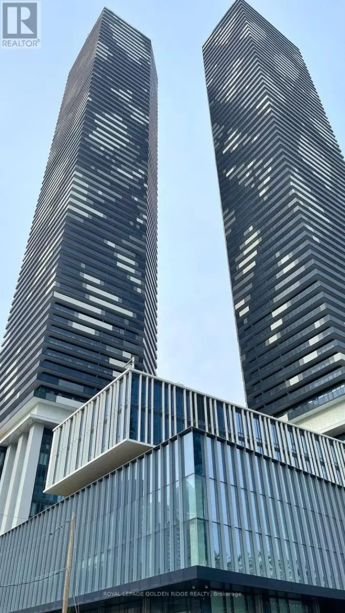 6812 - 55 COOPER STREET, Toronto
