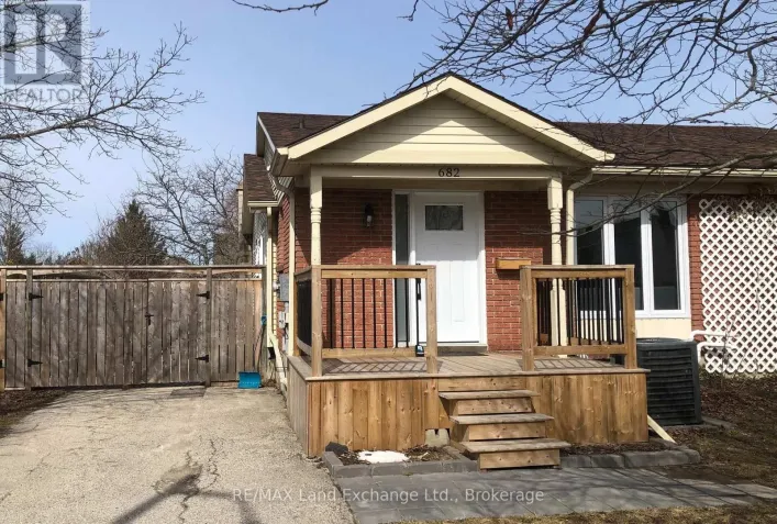 682 KENNARD CRESCENT, Kincardine