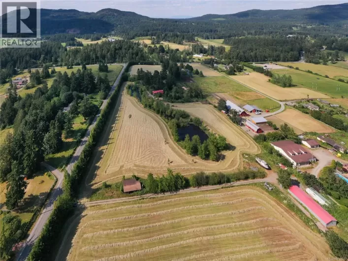 6821 Lakes Rd, Duncan