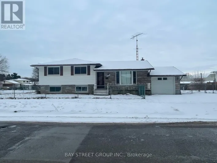 6826 STOKES STREET N, Niagara Falls