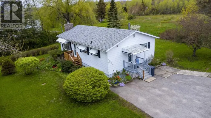 683 Main Street, Lawrencetown