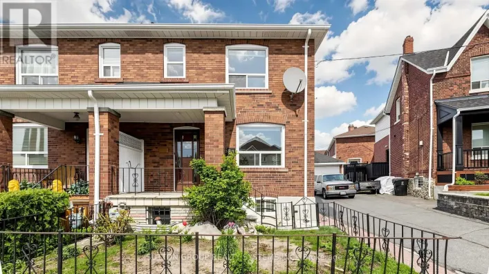 683 OLD WESTON ROAD, Toronto