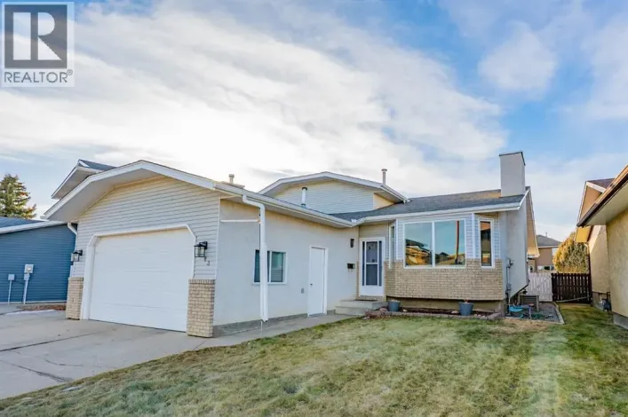 683 Ross Glen Drive SE, Medicine Hat