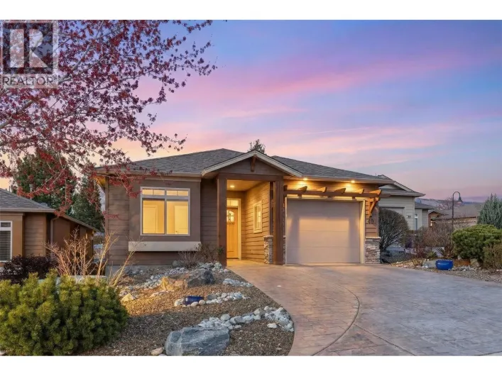 6833 MEADOWS Drive Unit# 40, Oliver