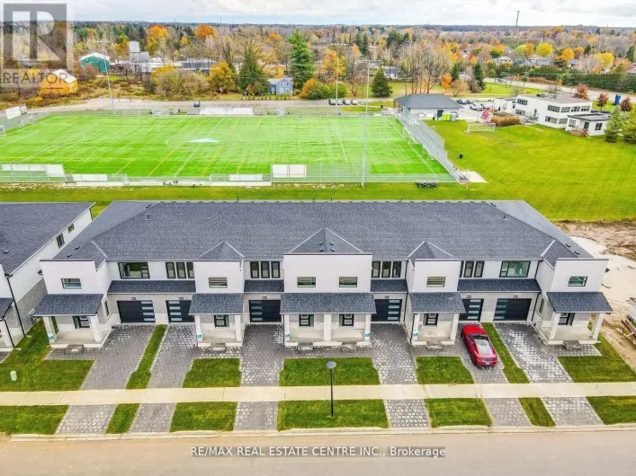 6837 ROYAL MAGNOLIA AVENUE, London South