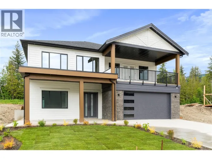 6841 42 Street NE, Salmon Arm