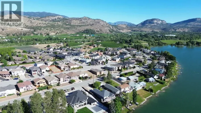 6842 CABERNET Place, Oliver