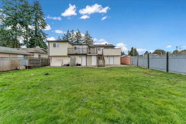 6848 135 STREET, Surrey