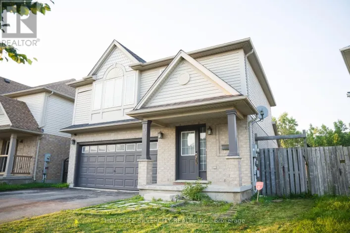 685 NORTH LEAKSDALE CIRCLE, London South