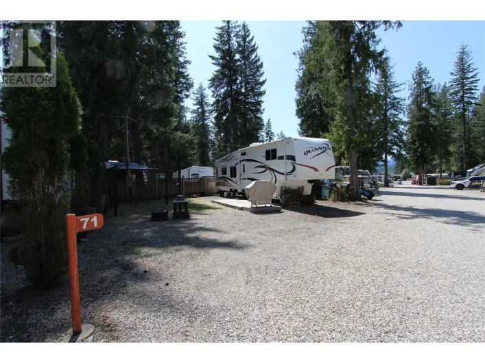 6853 Squilax Anglemont Road Unit# 71, Magna Bay