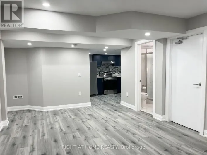 686 HAMMOND STREET, Shelburne