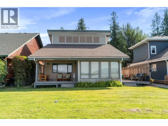 6868 Squilax-Anglemont Road Unit# 4, Magna Bay