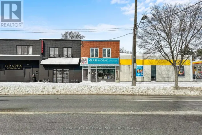 686A THE QUEENSWAY, Toronto