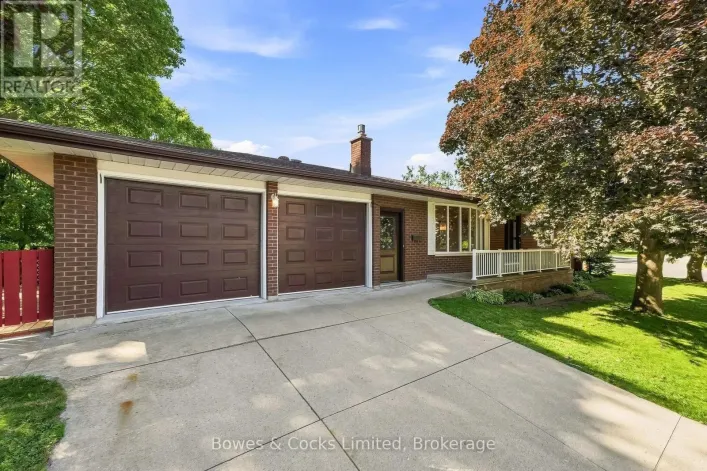 687 LUNDY'S LANE, Peterborough