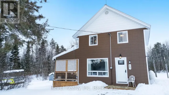 687 OAKWOOD ROAD, Powassan