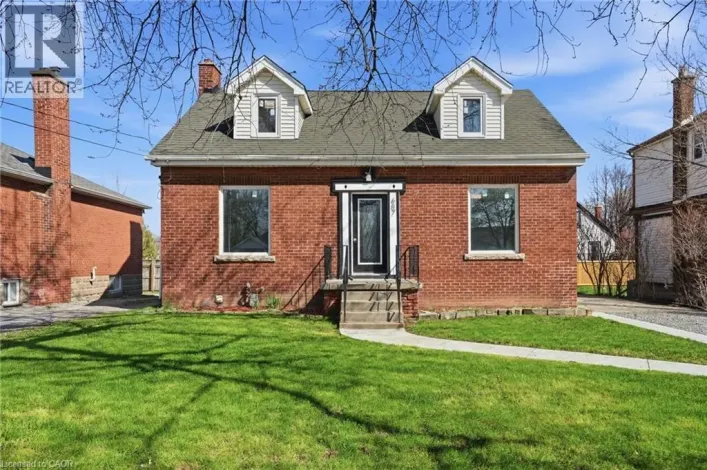 687 UPPER JAMES Street, Hamilton