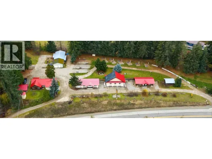 6871 Trans Canada Highway NW, Salmon Arm