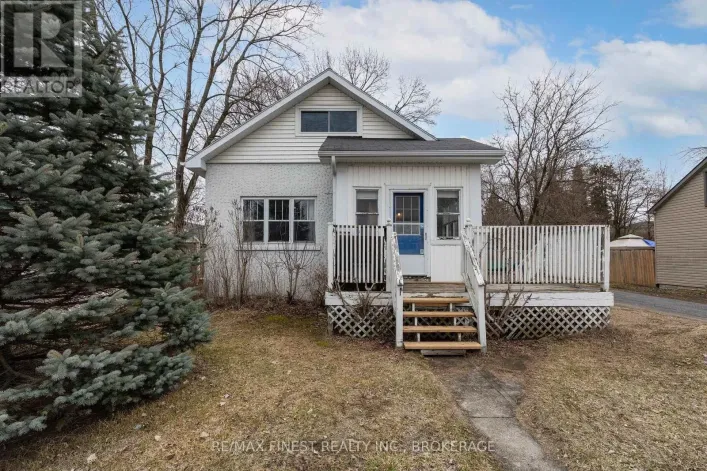 6872 HIGHWAY 38, Frontenac