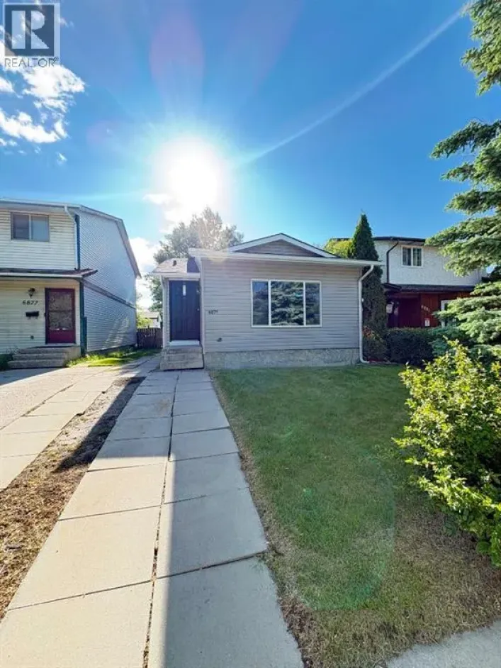 6879 Rundlehorn Drive NE, Calgary