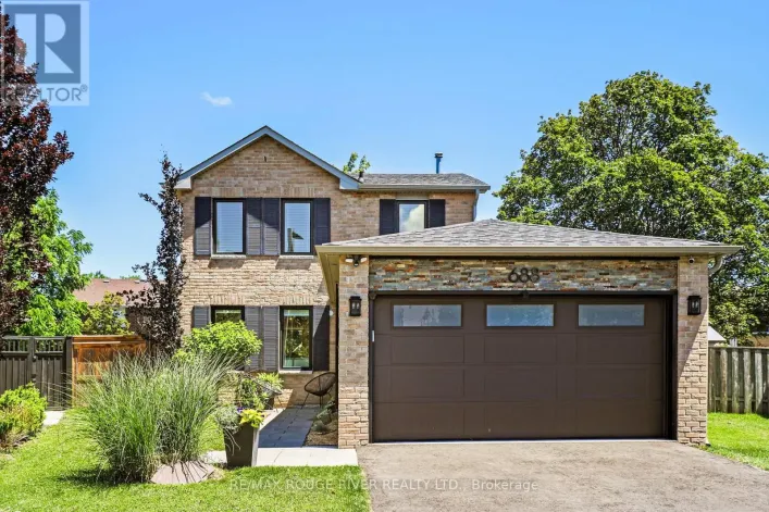 688 BECKWORTH SQUARE, Pickering